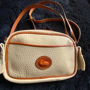 Dooney & Bourke Italian Pebble Leather Purse (NWOT)